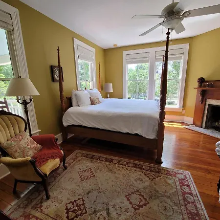 The Camellia Rose Inn- King Room- Inspiration